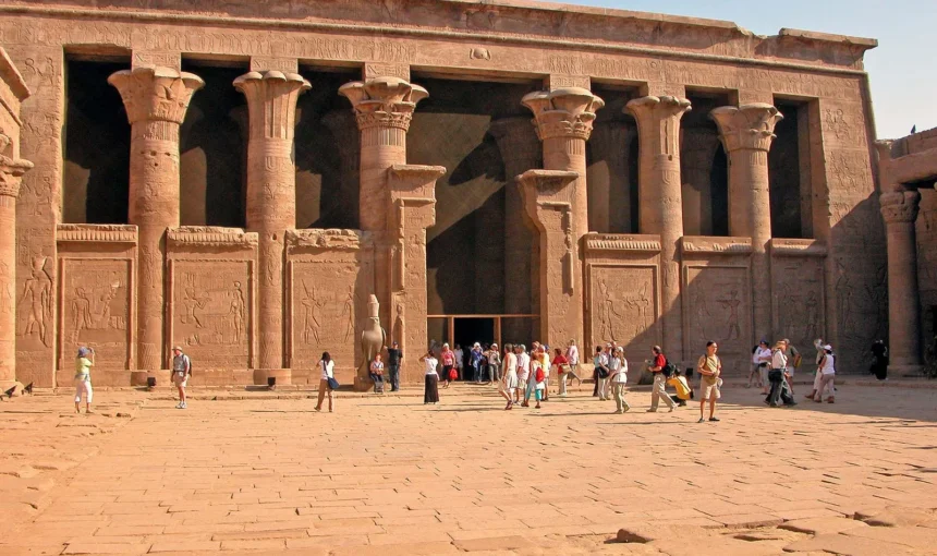 Day Trip to Edfu and Kom Ombo Temples From Aswan